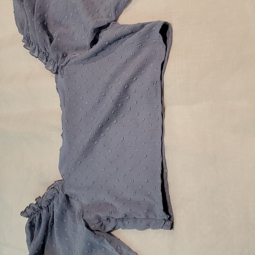 Crop top - Picture 2 of 3